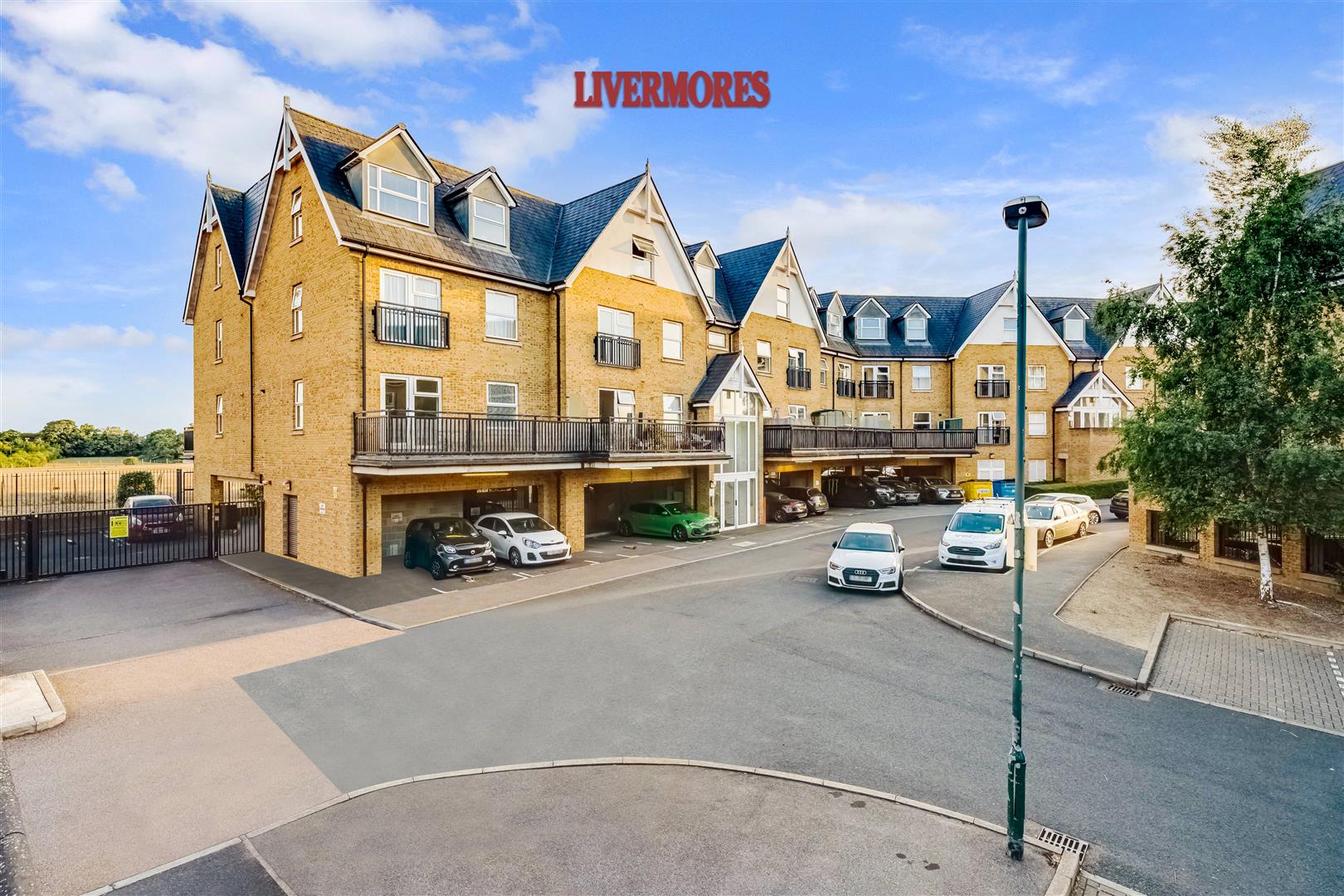 Tanners Close, Crayford, Kent